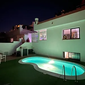 Ostello Long Surf House, Corralejo